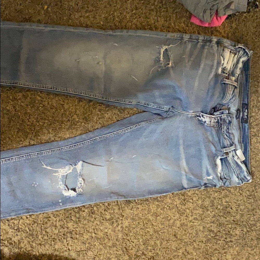 Ripped jeans